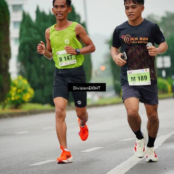 Runner Photo 8493048