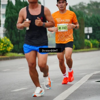Runner Photo 8493060
