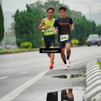 Runner Photo 8493080