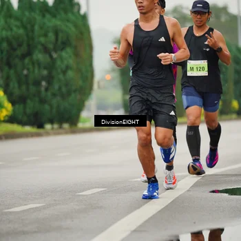 Runner Photo 8493105