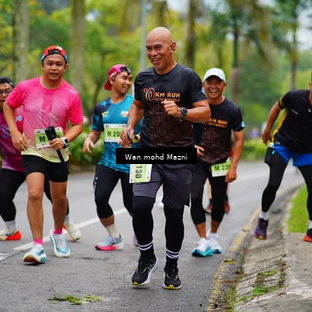 Runner Photo 8493122