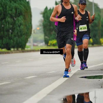 Runner Photo 8493161