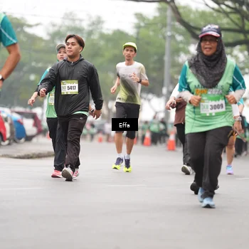 Runner Photo 8493229