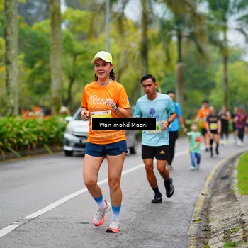 Runner Photo 8493242