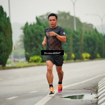 Runner Photo 8493259