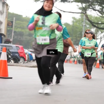 Runner Photo 8493278