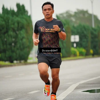 Runner Photo 8493304