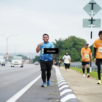 Runner Photo 8493363