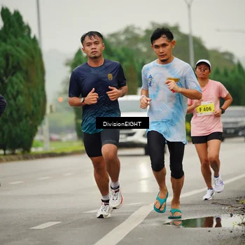 Runner Photo 8493381