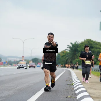 Runner Photo 8493433