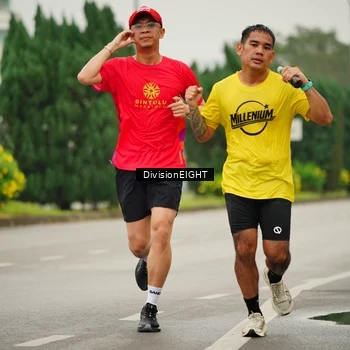Runner Photo 8493513