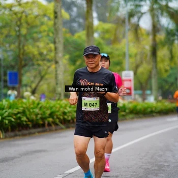 Runner Photo 8493521