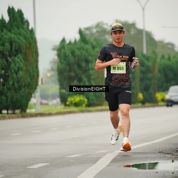 Runner Photo 8493592