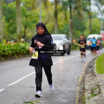 Runner Photo 8493596