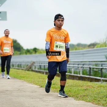 Runner Photo 8493615