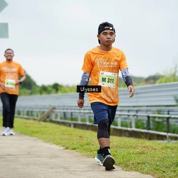 Runner Photo 8493616
