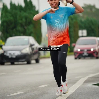 Runner Photo 8493625