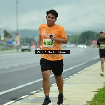 Runner Photo 8493628
