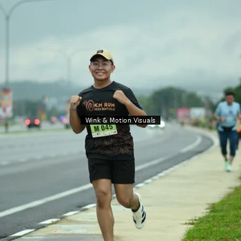 Runner Photo 8493663