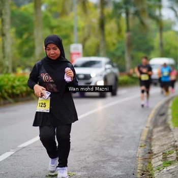 Runner Photo 8493701