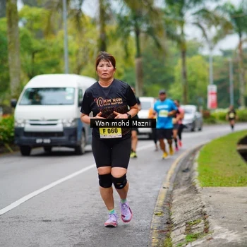 Runner Photo 8493704