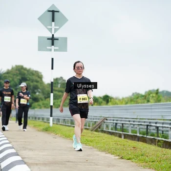 Runner Photo 8493711