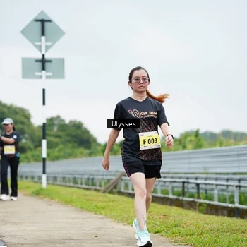 Runner Photo 8493722