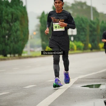 Runner Photo 8493723