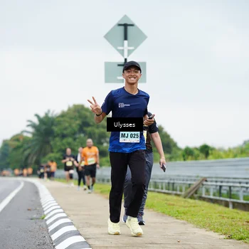 Runner Photo 8493741