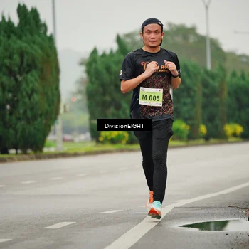 Runner Photo 8493760