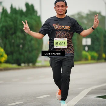 Runner Photo 8493787