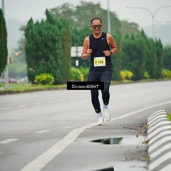 Runner Photo 8493797