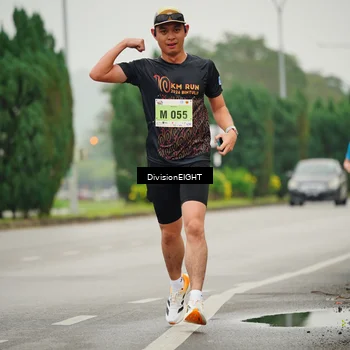 Runner Photo 8493823
