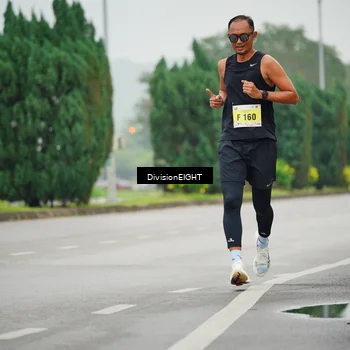 Runner Photo 8493834