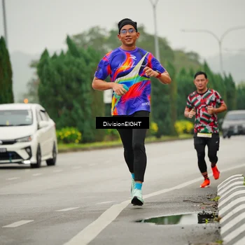 Runner Photo 8493860
