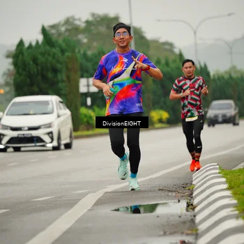 Runner Photo 8493884