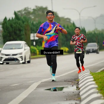 Runner Photo 8493891