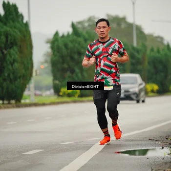 Runner Photo 8493908