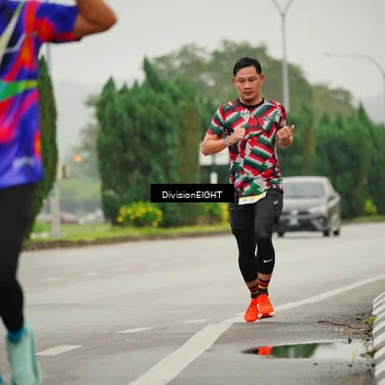 Runner Photo 8493930