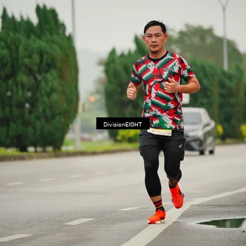 Runner Photo 8493939