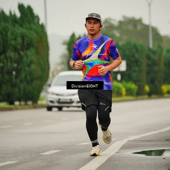 Runner Photo 8494002