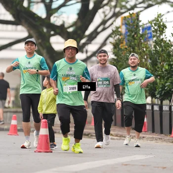 Runner Photo 8494004