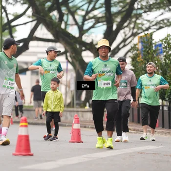 Runner Photo 8494010