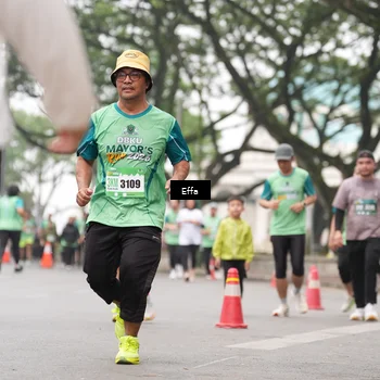 Runner Photo 8494035