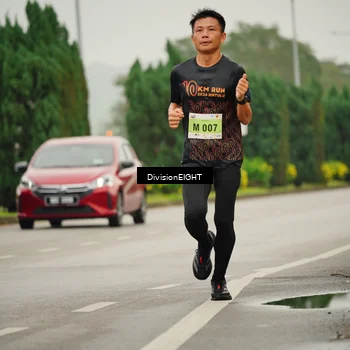 Runner Photo 8494064