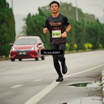 Runner Photo 8494090