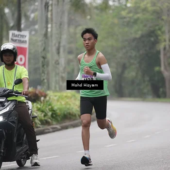 Runner Photo 8494101