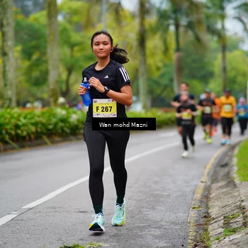 Runner Photo 8494113