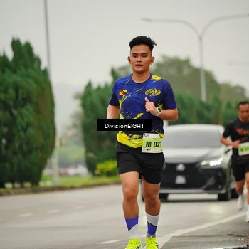 Runner Photo 8494192
