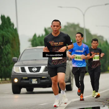 Runner Photo 8494225